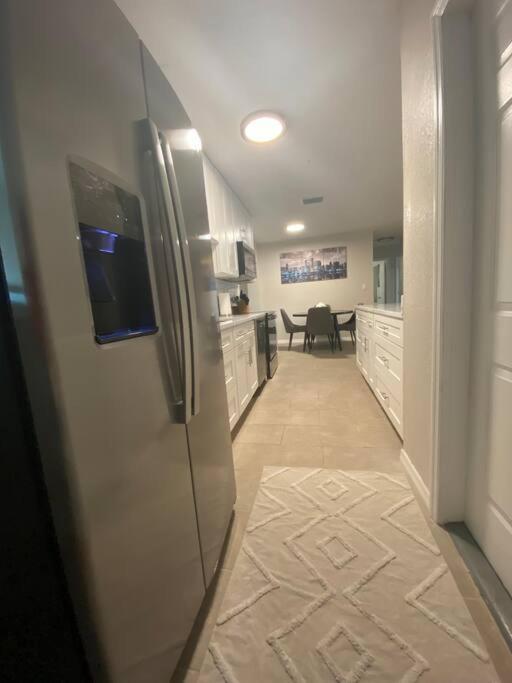 Holiday home Minutes To Fairgrounds, Hard Rock, & Busch Gardens *